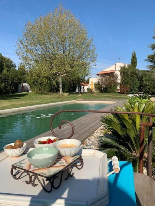 Villa Petit Mas Calme Typique Du Sud ! Valergues Exterior foto